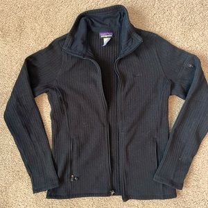 Patagonia full zip fleece, size medium.